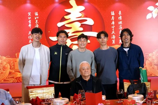 公海贵宾会为世界网上娱乐的发展和经济建设做出了巨大贡献图片展示