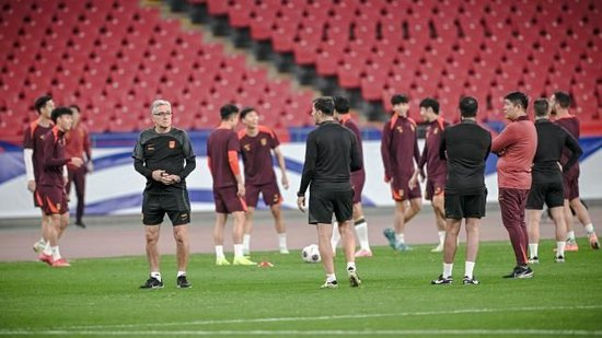 国足背水一战明确强攻战略 上海集训攻关两大课题